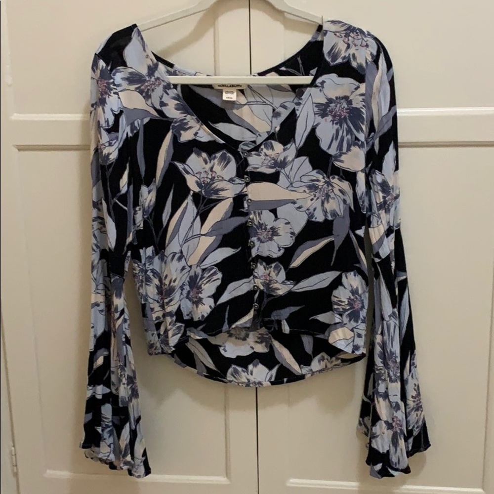 Billabong top